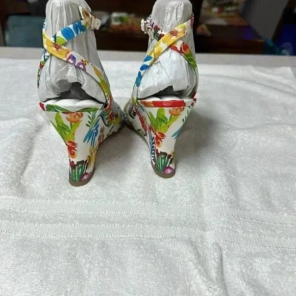 Franco Sarto shoes new - Picture 6 of 8